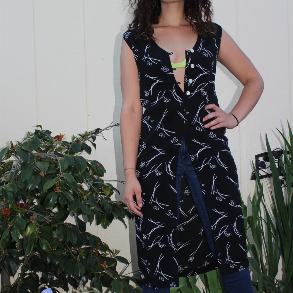 Retro Quasi Moda Black Patterned Button Tunic - image 2